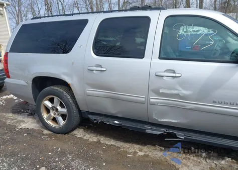 2014 Chevrolet Suburban 1500 Lt из США, поврежденный, VIN 1GNSKJE76ER190041
